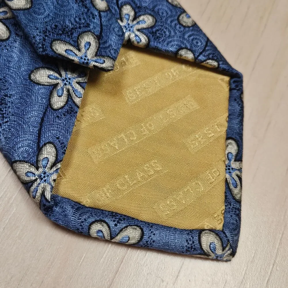 Robert Talbott Best Of Class Silk Neck Tie Two-toned Blue white flower